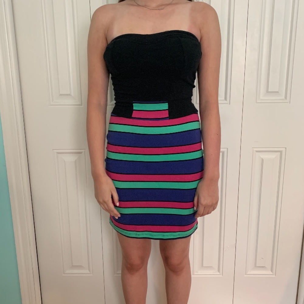 Strapless dress